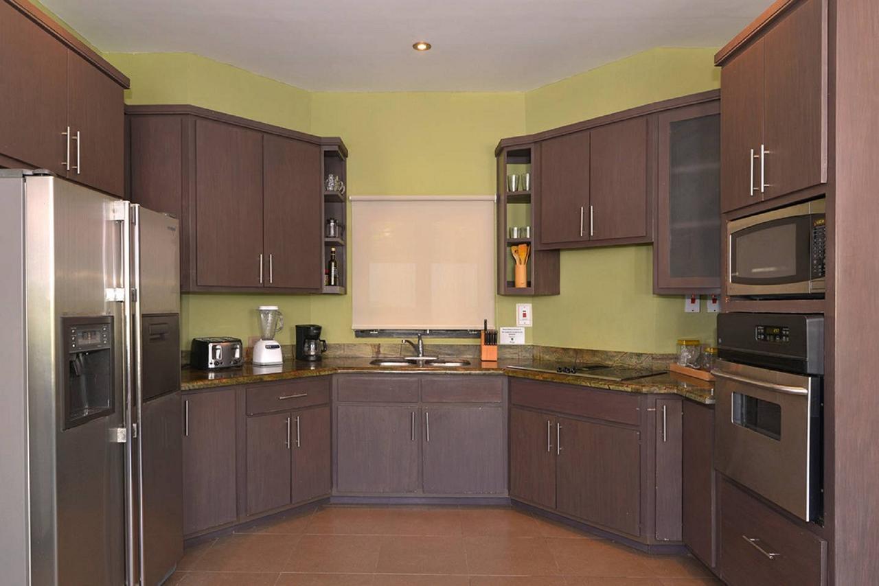 Luxury Villa Sleeps 6, Beach Access, Montego Bay Exterior foto