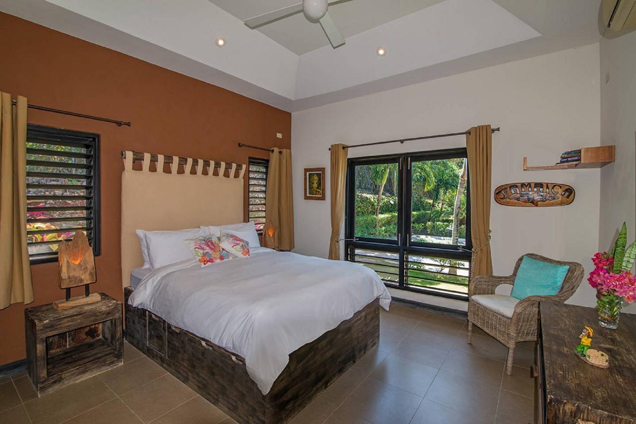 Luxury Villa Sleeps 6, Beach Access, Montego Bay Exterior foto